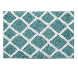 Madison Park bath rug new